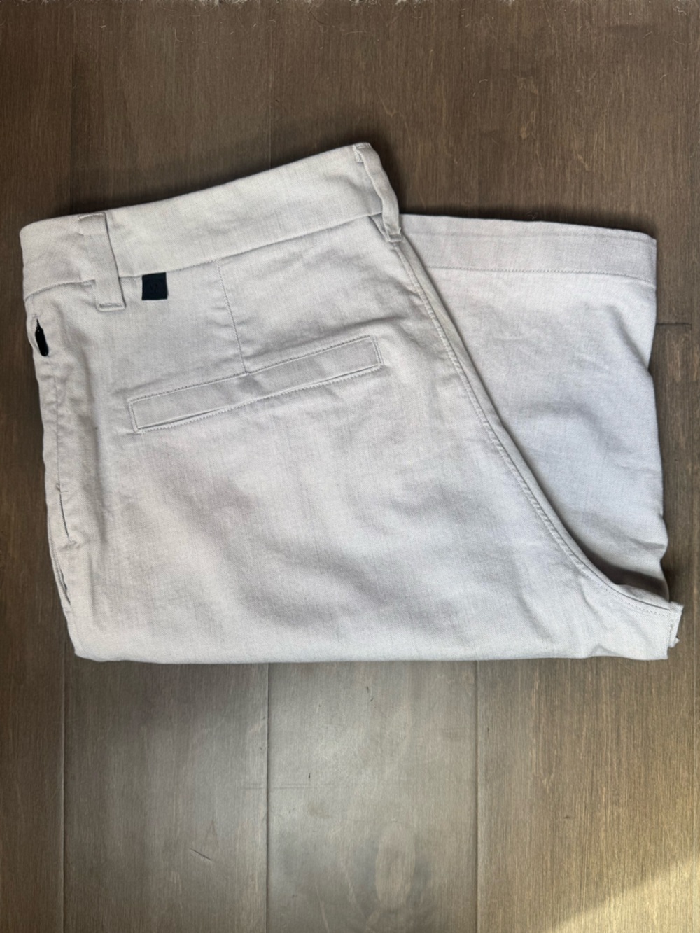 MENS LULULEMON COMMISSION GOLF SHORTS 9”